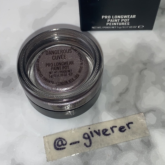 DANGEROUS CUVรE Paint Pot Collection MAC - Picture 6 of 13